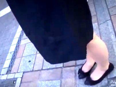 ＜連続中出し！＞真面目そうな清楚系女子大生JDがナンパゲットされてイキ潮お漏らし中出しされちゃう！！！！