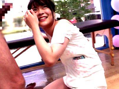 ＜看護師！＞「え？なんですか？」巨乳おっぱいの美人看護師ナース！マッサージからザーメン中出しになるぞ！
