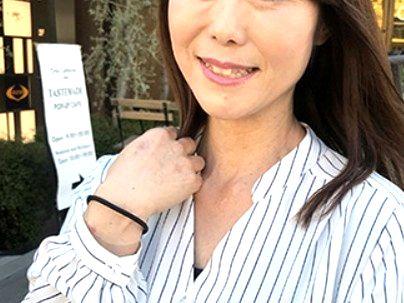 ＜たっぷり膣内射精！＞マニアにはたまらない人妻熟女がエロ行為になっちゃうｗｗｗｗ