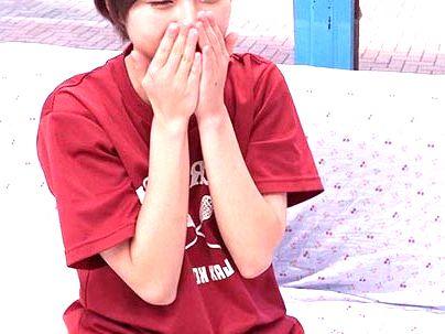 ＜素人ナンパ！＞「え？恥ずかしい…よ」ボーイッシュ貧乳おっぱい可愛い女子！ＭＭ号で筆下ろししちゃうぞ！