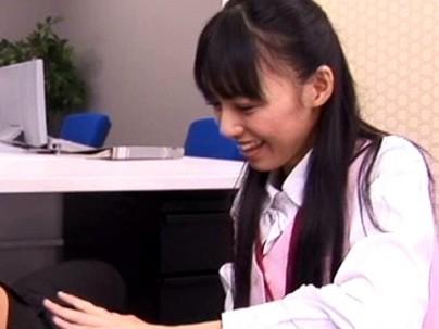 ≪OL≫【美女】清楚な感じの極上お姉さんOLが会社の上司誘惑しちゃうぞｗｗｗｗｗ