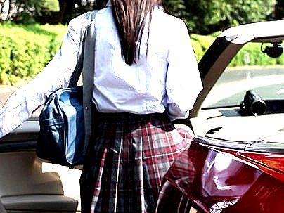 ＜美少女中出し！＞スレンダー細身美乳オッパイ黒髪清楚な制服女子！ザーメン中出し膣内射精種付けに！