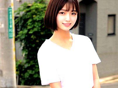 ＜素人ナンパ！＞「これ凄いの…♡」スリムな体の美乳おっぱい清純美少女！素股で興奮エチエチ発展シチャウゾ！