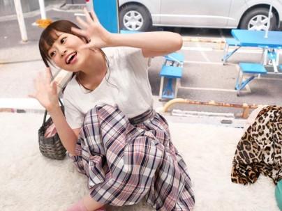 ≪素人≫【マジックミラー】関西の元気そうなカワイ子ちゃんがマジックミラーでエロ行為にｗｗｗｗｗｗ
