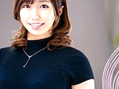 ＜美人人妻！＞「三十路？エっロ…！」上品な感じの美人奥さん！濃厚エロ行為でザーメン中出しになるぞ！
