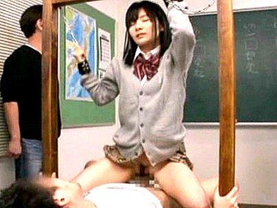 ＜美少女！＞清楚系可愛いスレンダー美乳おっぱい女子！男たちの性欲処理させられるゾ！
