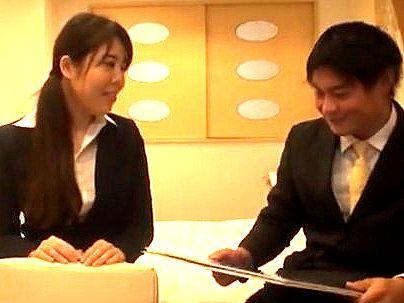 ＜モニタリング！＞「ほんとにするの？…」社会人男女エロ企画挑戦させちゃうぞ！美人人妻OLが浮氣不倫エチエチシチャウゾ！