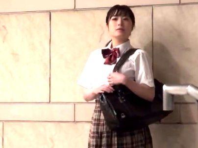＜美乳おっぱい！＞「イッチャウの…」清楚系美乳おっぱい女子！初めてマジイキ絶頂シチャウゾ！