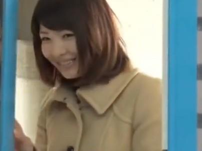 ≪人妻≫【マジックミラー号】素人のカワイ子ちゃん人妻がマジックミラー号で筆おろしシチャウゾｗｗｗｗｗ