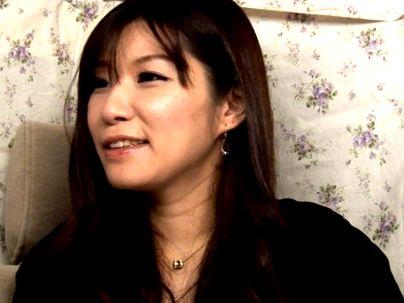 ＜人妻ナンパ！＞「？脱ぐと・・・デケ～！」普通っぽい感じの奥さん！口説かれて浮気交尾すっぞ！！