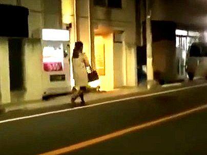 ＜辱め！＞巨乳おっぱい美魔女オバサンOL！自宅に押し込み犯されレイプされるぞ！