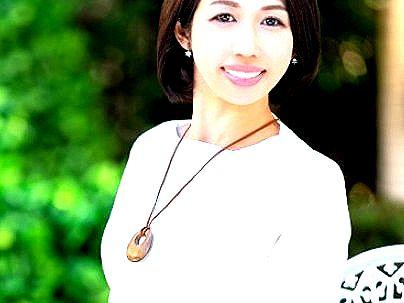 ＜四十路！＞「ほしいの…！」欲求不満なスレンダー巨乳おっぱいセックスレス熟女！久しぶりのセックスで興奮シチャウゾ！