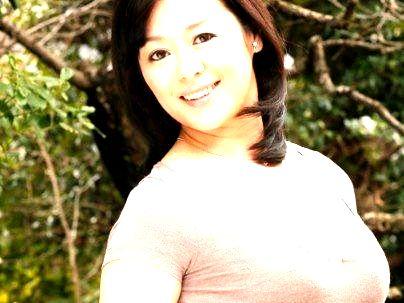 ＜四十路熟女！＞性欲高め欲求不満の美魔女おばさん人妻熟女が若者チンポで浮氣不倫行為しちゃう！！
