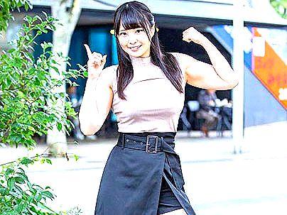 ＜筋肉お姉さん！＞巨乳おっぱいの筋肉お姉さん！早漏くんを鍛え直しちゃうぞ！