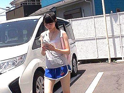 ＜素人ナンパ！＞いつもノーブラでいるスレンダー細身女子！乱交ファックシチャウゾ！