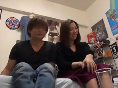 ≪ヒトヅマ≫【熟女】性欲高め人妻熟女がナンパされてえちえちに持ち込まれちゃうぞｗｗｗｗｗ