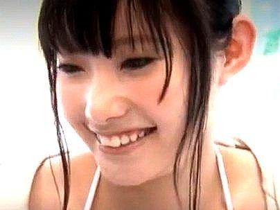 ＜彼女！＞海水浴でゲットしたスレンダー美乳おっぱいのカップル彼女！ＭＭ号でネトラレエロ行為に！