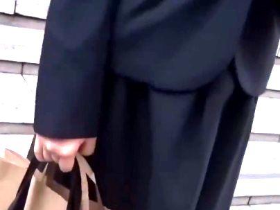 ＜素人企画！＞真面目そうな清楚系オネエさんがＭＭ号で面接からのエロ行為になっちゃうぞ！！！！