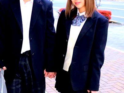 ＜素人企画＞「何すんの？？」彼持ちの可愛い女子！ＭＭ号で彼氏チンポ当てゲームで失敗ＮＴＲ！！(無料エロ動画)