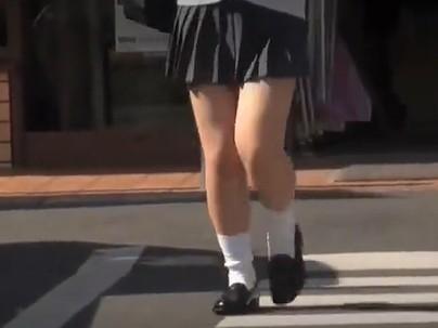 ≪巨乳≫【美少女】素人の可愛い美少女がマジックミラー号でエロインタビューウケチャウｗｗｗｗｗ