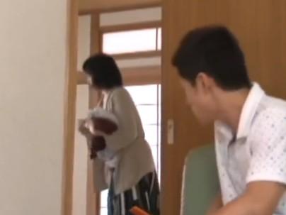 ≪熟女≫【近親相姦】エロい体のヒトヅマ熟女が近親相姦エチエチシチャウｗｗｗｗｗｗ