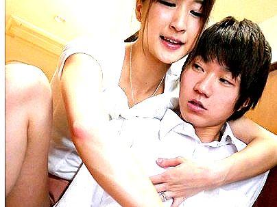 ＜人妻熟女！＞スレンダー細身美乳オッパイ奥さん！連れ後の性処理シテクレチャウゾ！