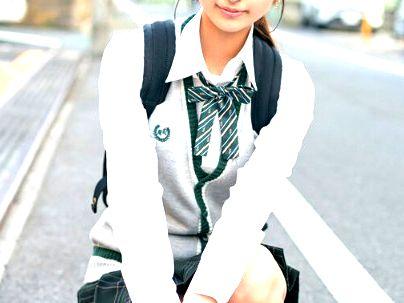 ＜素人ナンパ！＞「いくいく…♡」スリムな体の美乳おっぱい制服美少女！ＭＭ号でディルドオナニー興奮シチャウゾ！