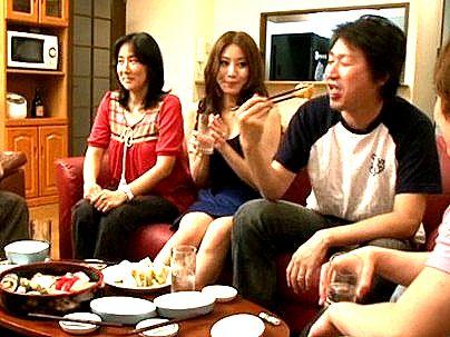 ＜兄貴の嫁！＞巨乳おっぱい美人ギャル奥さん！誘われてエチエチに！