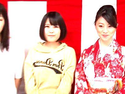 ＜家族当てゲーム！＞「がんばるぞいｗW！」母・姉姉妹のエッロイ体を当てられるか？挿入して試してみるぞ‼