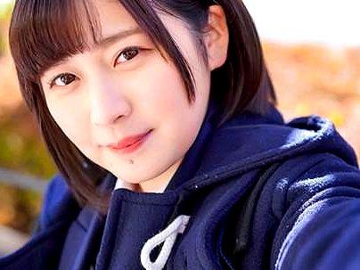 ＜お漏らし×パイパン＞小柄なカワイ子ちゃん素人がナンパされてエロ行為おもらししちゃうｗｗｗｗ