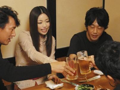 ≪犯され≫【レイプ】エロカワイ子ちゃんが酔っぱらって犯されレイプされてもだえ感じちゃうぞｗｗｗｗｗｗ