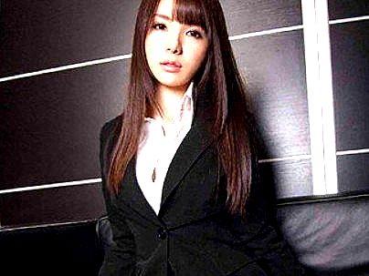 ＜ドMお姉さん！＞清楚系上品な感じの美人オネエサンOL！拘束してザーメン中出しに！