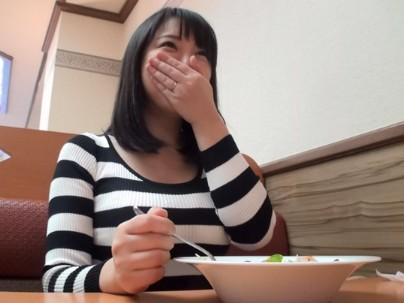 ≪人妻≫【ナンパ】美乳おっぱいカワイ子ちゃんヒトヅマがナンパされてエロ行為にさせられちゃうｗｗｗｗｗｗ