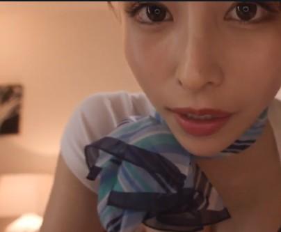 エロい声でお客様のおちんちんフェラしちゃうｗ主観目線で美女が誘惑！婚約者のそばでおっぱじめちゃうｗ