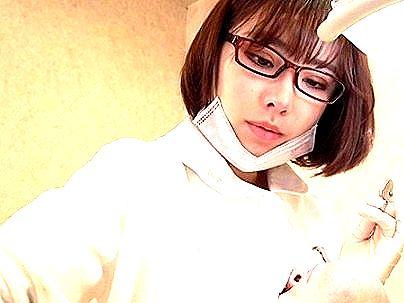 ＜深田えいみ！＞スタイル抜群巨乳オッパイ歯科衛生士！治療中にエチエチシチャウゾ！