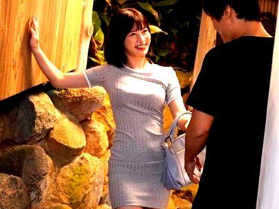 ＜NTR！＞「行きましょうか…♡」巨乳おっぱいスナック店員美女！温泉旅行でエロ行為楽しんじゃうぞ！
