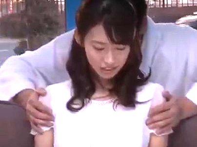 ＜人妻ナンパ！＞スレンダー細見のおくさんヒトヅマが入学式帰りにＭＭ号でエロ行為に！！！！