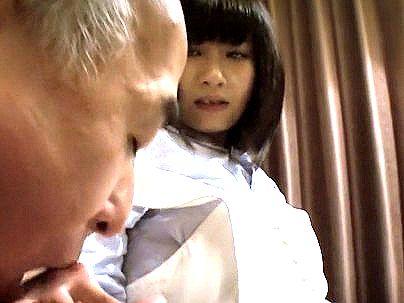 ＜美少女ナンパ！＞地方からきた真面目そうな清楚系女子！ゲットしてエロ行為に持ち込んじゃう！
