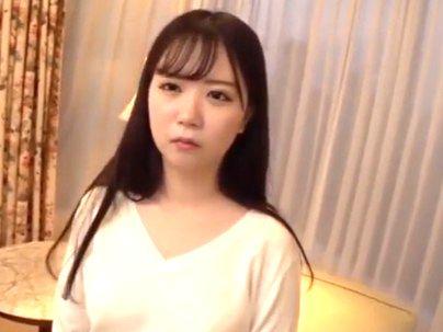 ＜素人ナンパ＞上京したての真面目そうな女子大生がナンパされてエロ行為に！！！！
