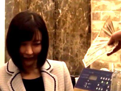 ＜同窓会帰り！＞「え、本当にするの？」男女がラブホでモニタリング企画挑戦シチャウゾ！エロ行為に発展シチャウゾ！