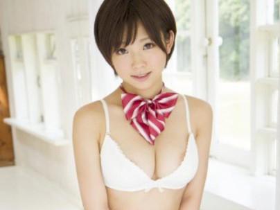 ≪美少女≫【即ハメ】小柄巨乳オッパイカワイ子ちゃんがオチンポ即ハメさせられちゃうｗｗｗｗｗ