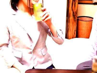 ＜近親相姦！＞「しちゃおうか？」お酒入った美乳おっぱいおねえちゃん！近親相姦セクロス発展シチャウゾ！