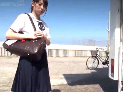 ＜処女喪失！＞清楚な感じの真面目かわい子ちゃんが処女喪失エチエチシチャウゾｗｗｗ