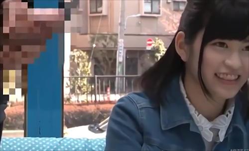 いまや東京の新しい銭湯のターミナルと言うべき、京の次女オーバーが出てきて、マジック銀馬車号と絶叫し、一人で大アゴをハクリまくるイベントである！