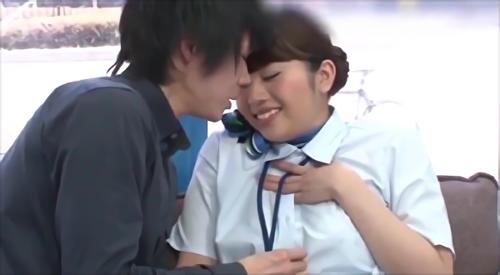 見つけたCAに話を聞き、しばらく性交渉がない男性の悩みを聞いてもらった！CAさんたちは、しばらく性交渉がない男性たちの悩みを聞き！