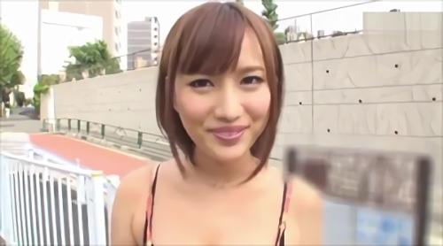 の美少女のスゴ技で、10分間射精をガマンすれば、ナカ出しHが楽しめる！