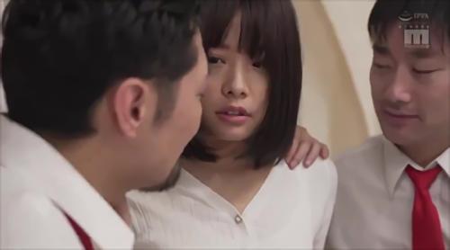ただのオヤジ美人教師が女子集団に輪姦される！玩具で調教された挙句、肉棒を膣内に挿入させられる！