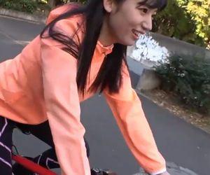 【電マ】レンタル彼女を頼んで来てくれた美少女大学生！ガン突きで中に伝わる摩擦で限界寸前