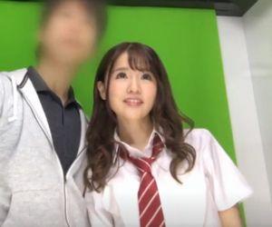 【オナニー】若い女学生と教師の秘密の関係！ピチピチとした若い体は男性を引き付ける