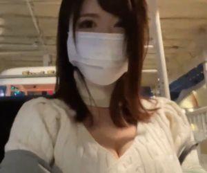 【フェラ】揺れるIカップおっぱいを見ているだけで勃起してしまう！ハメられて子宮へ伝わる圧迫で限界突破
